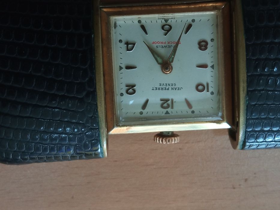 Relógio de viagem vintage