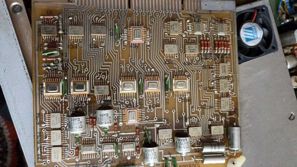 Генератор високочастотний Г4-158