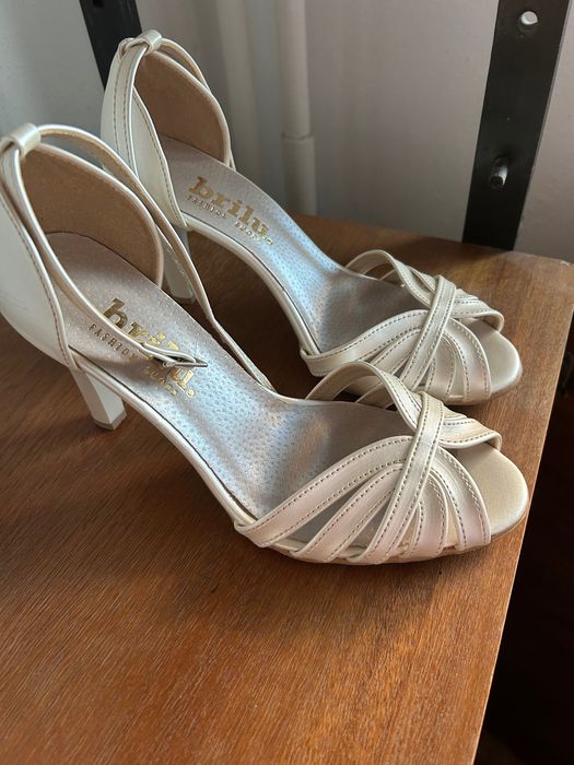 Buty ślubne brilu Perła samba