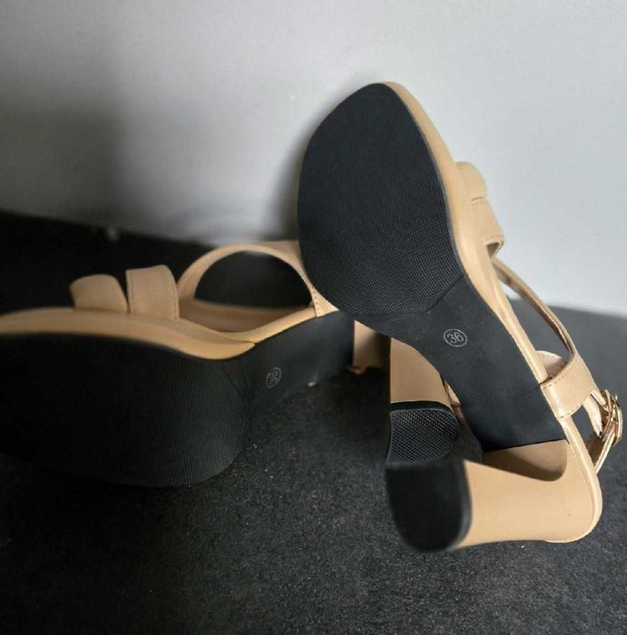 Szpilki Buty Sandały NOWE  na słupku Obcas Retro 9,5cm Rozmiar 36