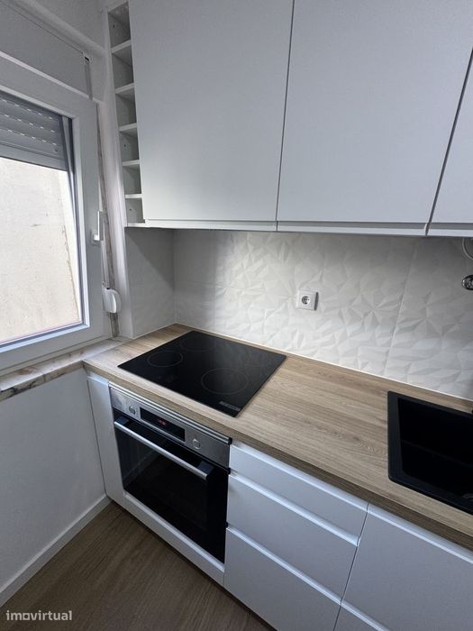 Apartamento T2 Com Elevador | Rinchoa – Rio De Mouro