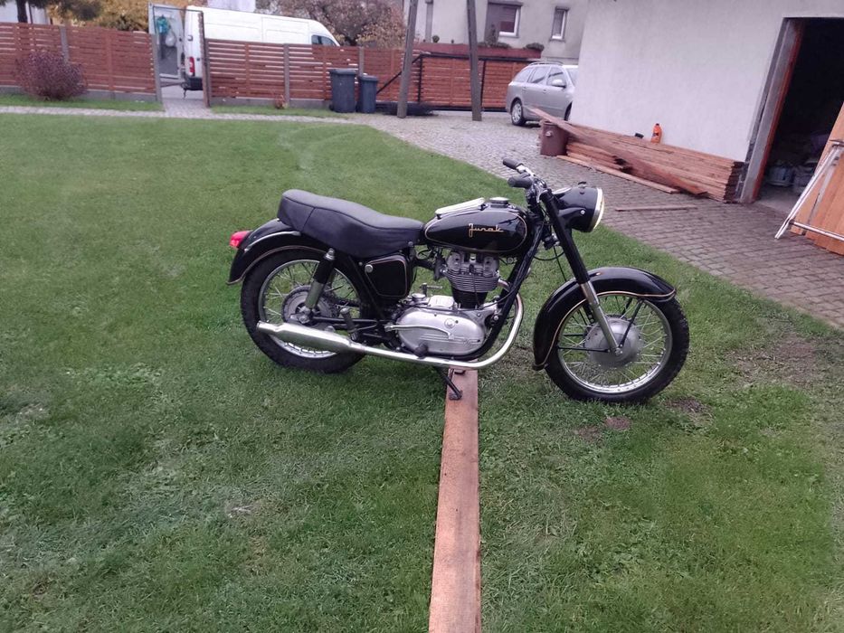 Motocykl JUNAK M 10