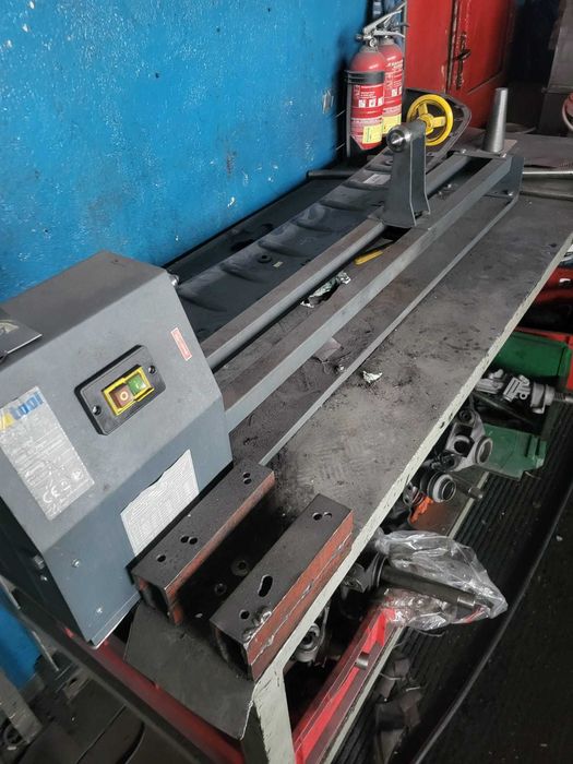 Tokarka do wałów / elementów długich – warsztatowa