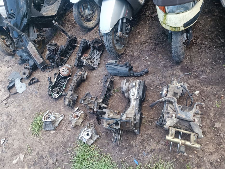 Запчасть поршнева honda lead 90 af20 dio62 af68 Gyro x address 110 v