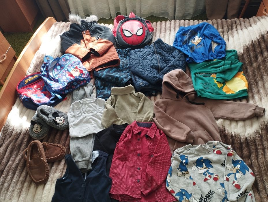 Віддам речі , безкоштовно