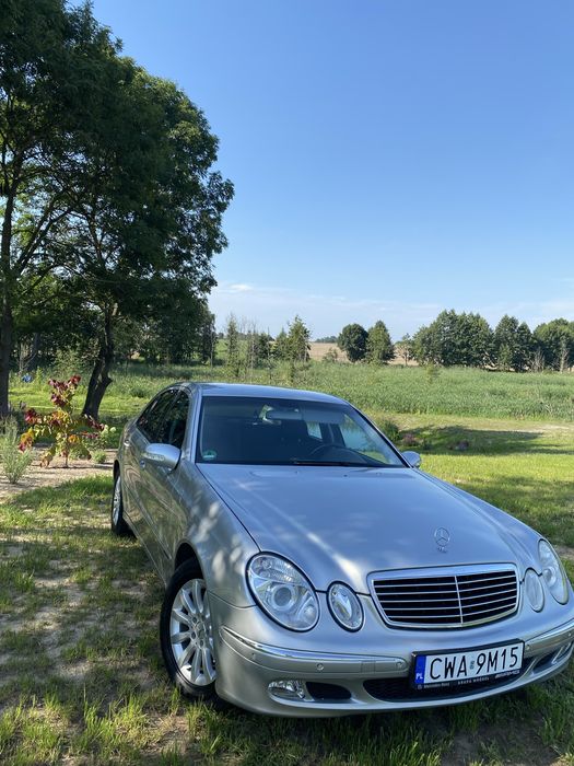 Mercedes-Benz W211