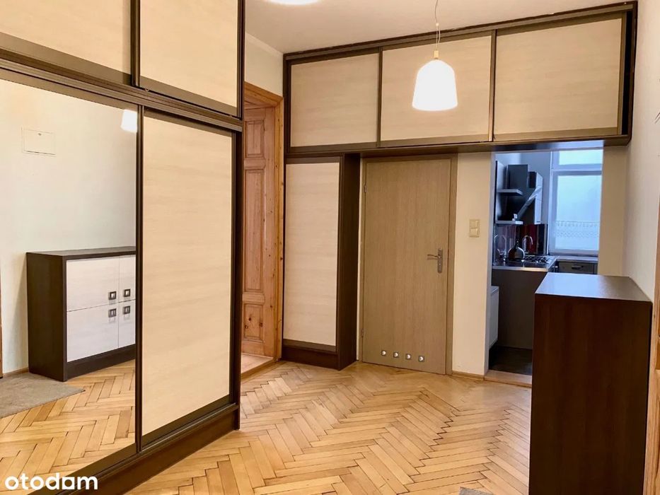 Wynajmę 3 pokojowe mieszkanie w centrum Cieszyna