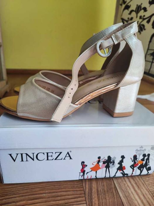 Sprzedam buty damskie