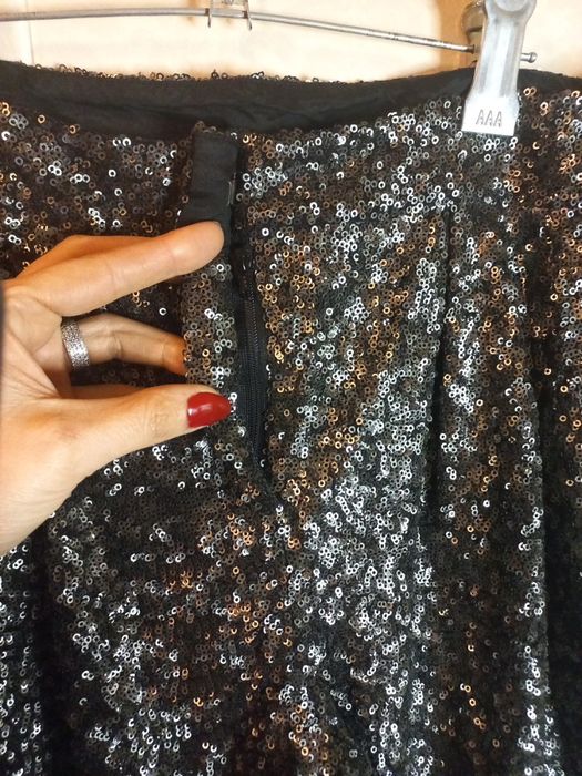 Брюки в паєтку, лосіни в паєтку