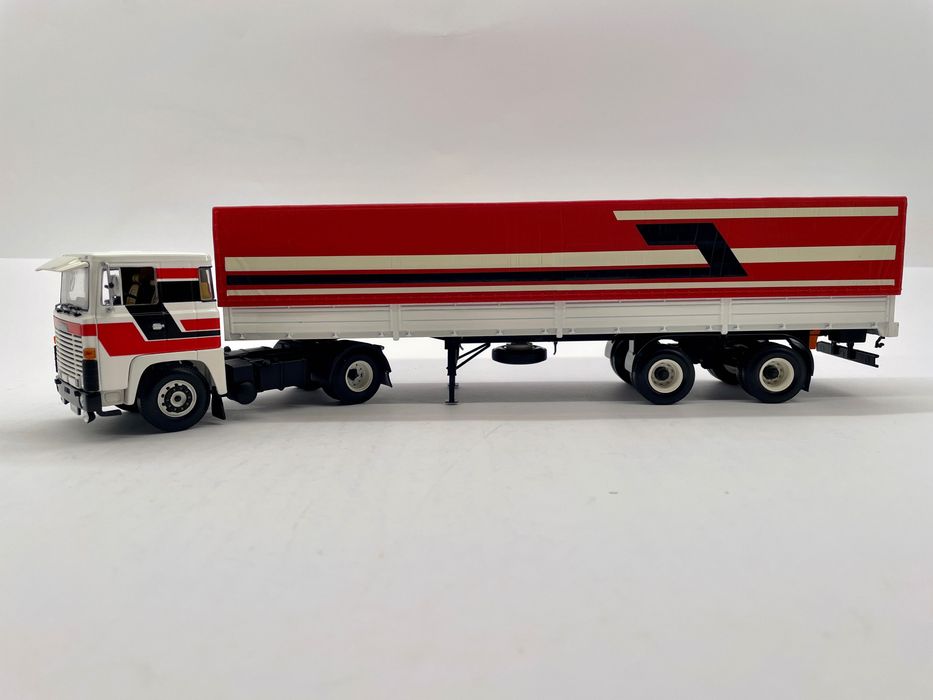 Minichamps . 1/43  SCANIA LB 141 S с полуприцепом.Фура .