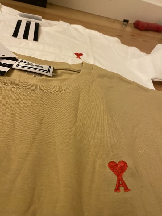 Camisolas ami vendendo indicidual