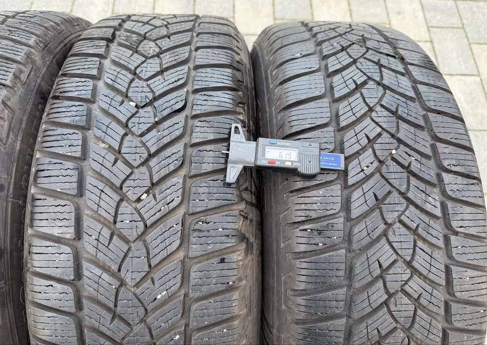 Oryginał felgi Nissan Qashqai Juke 5x114.3 czujniki 215/60R17 zima