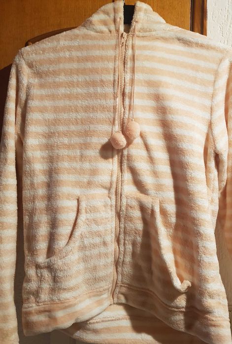 Casaco Polar senhora tamanho L/XL com capuz women secreat