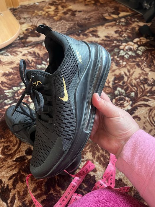 Кросівки жіночі Nike air