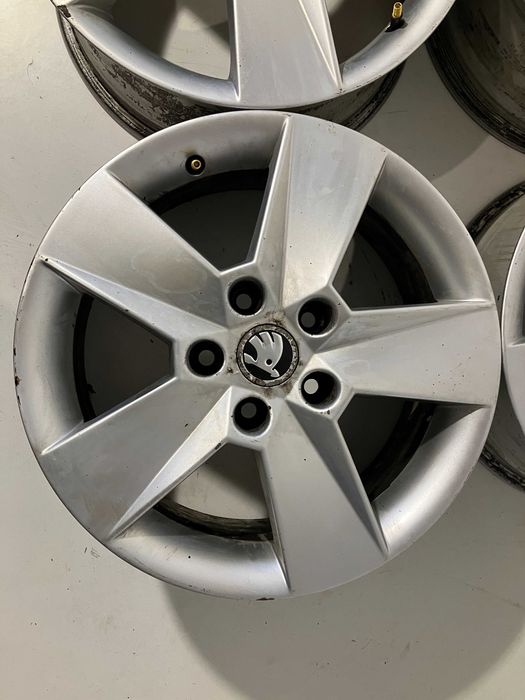 Felgi aluminiowe Aufelgi  16 16" R16 5x112 Skoda Octavia 3 III 5E0601025H