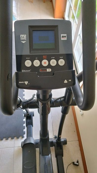 Elíptica BH ( como nova )