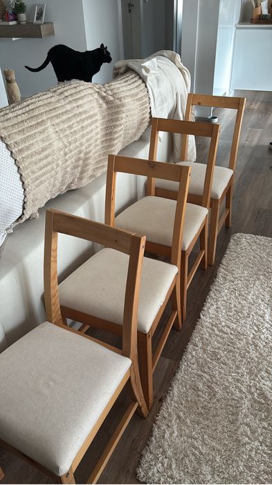 Conjunto 4 cadeiras de jantar PINNTORP - Ikea como novo!