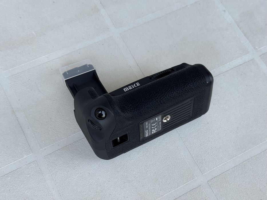 Punho bateria - Canon 750D / 760D (bateria LP-E17) - Garantia 5 anos