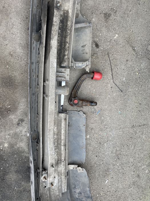 Фаркоп Бмв e39 в зборі