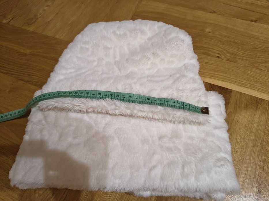 komin i czapka ciepła