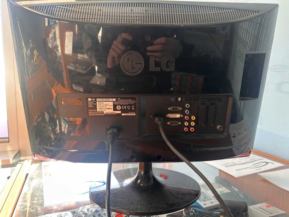 Telewizor LG w dobrym stanie