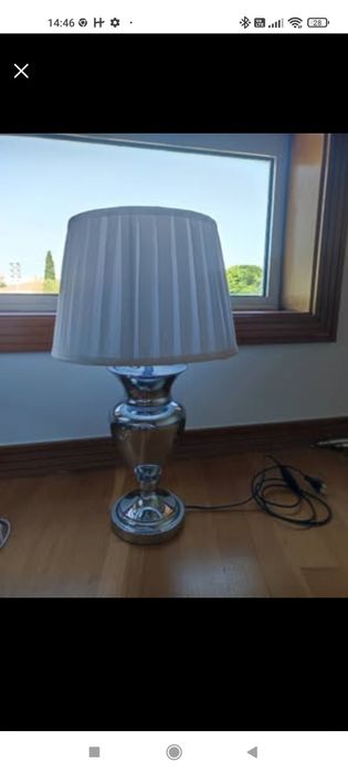 Lamp like new, elegant design64584811045121121