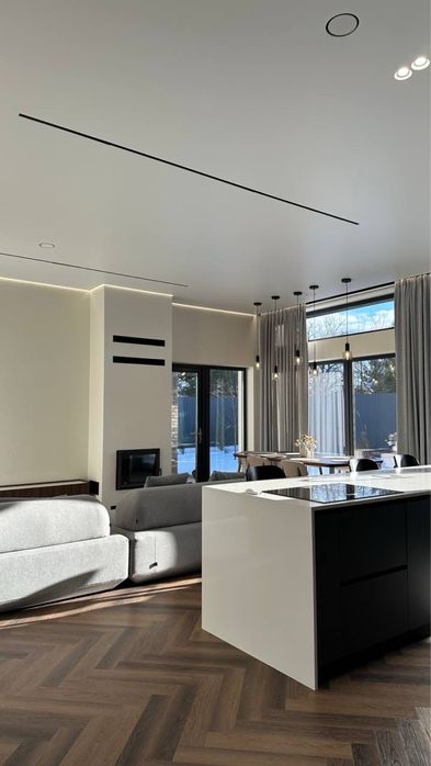 Одноповерховий будинок з новим ремонтом у Гореничах, газ, АВТОНОМНИЙ