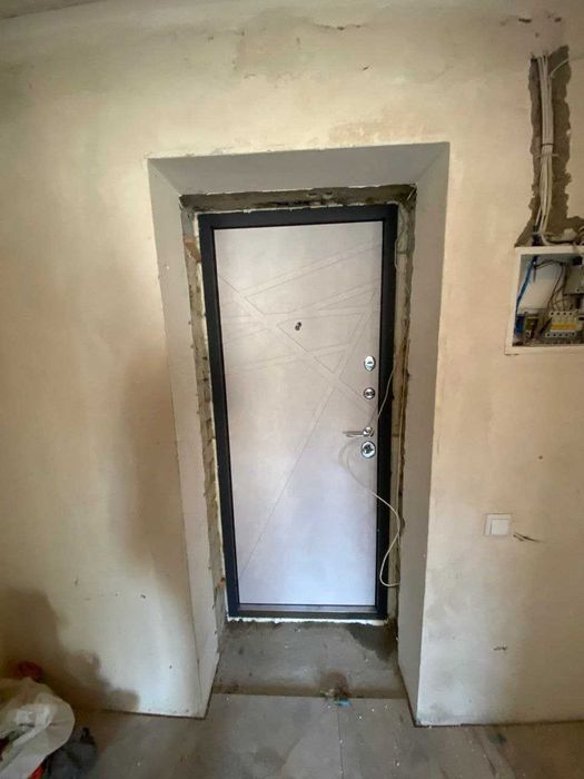 Вигідно! Металлические двери, металеві двері, входная дверь под ключ