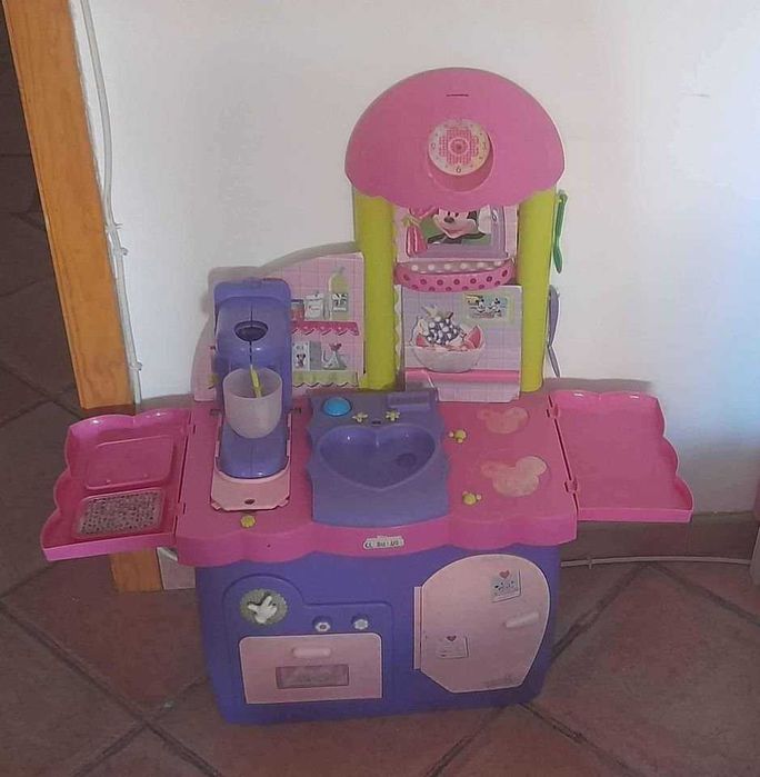 Tenda das princesas e cozinha Minnie