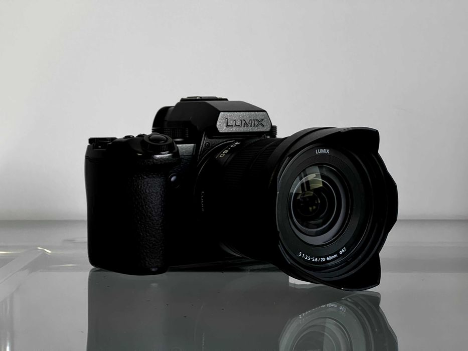 Panasonic Lumix S5IIX + 20-60mm (c/Extras+Faturas)