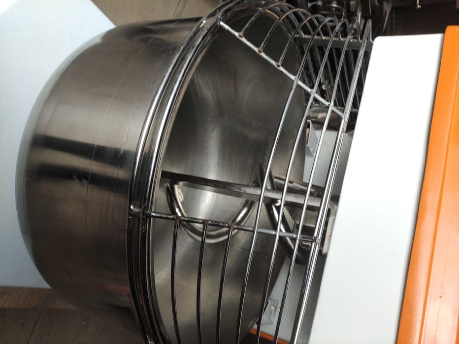 Mieszałka spiralna do ciasta HS200