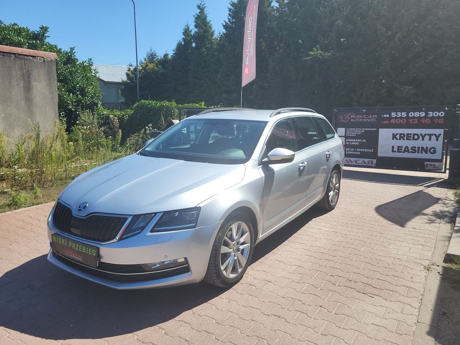 Skoda Octavia / Lift / 1.6 diesel / Salon Polska / Niski Przebieg