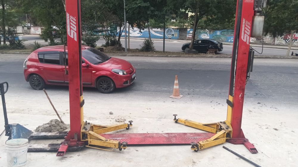 Mecânico geral e reboque 24 horas