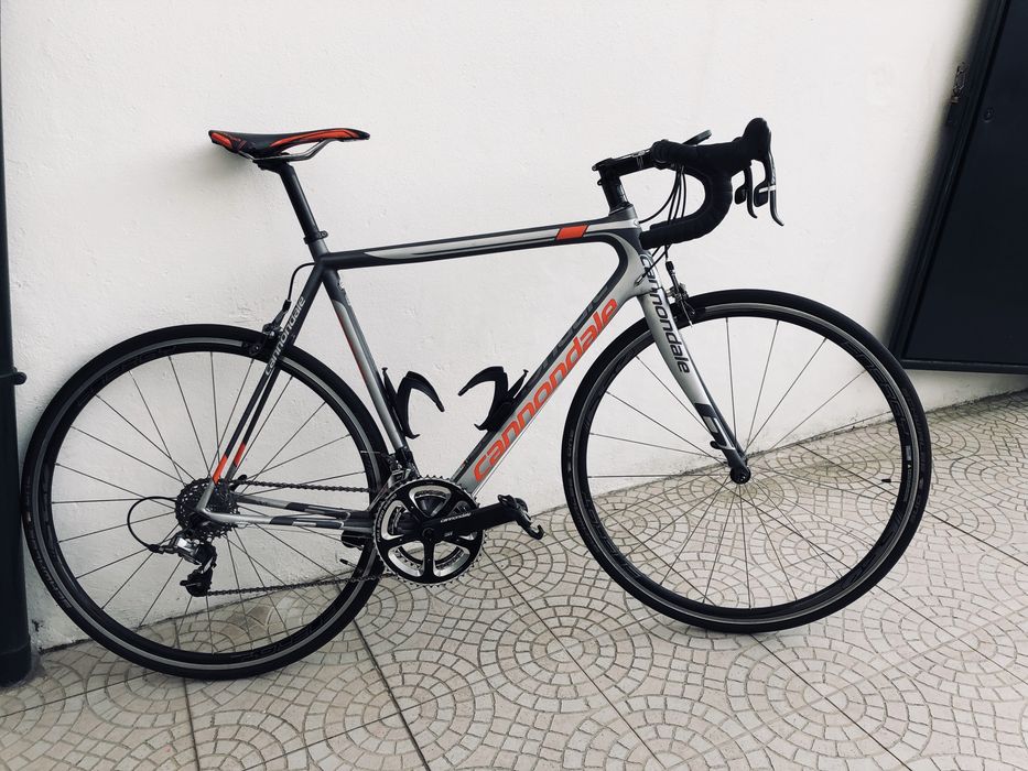 Cannondale supersix carbon