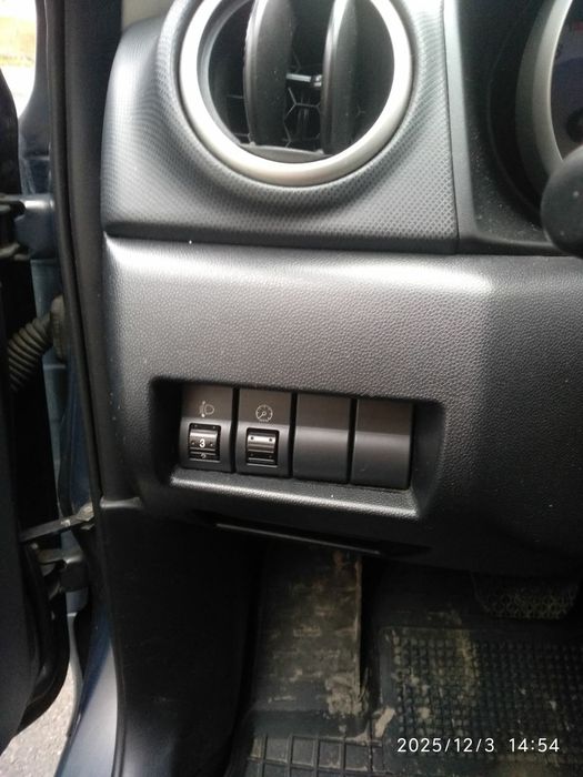 Продам Мазда 3   продам авто