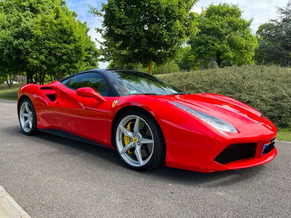 Ferrari 488