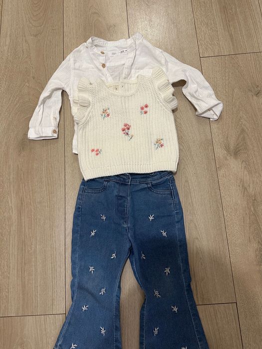 Гарний набір(джинсики, сорочка та без рукавичка)