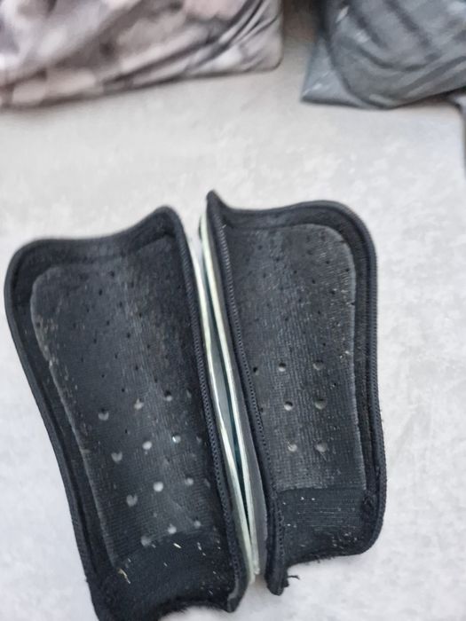 Ochraniacze piłkarskie Nike na 164cm