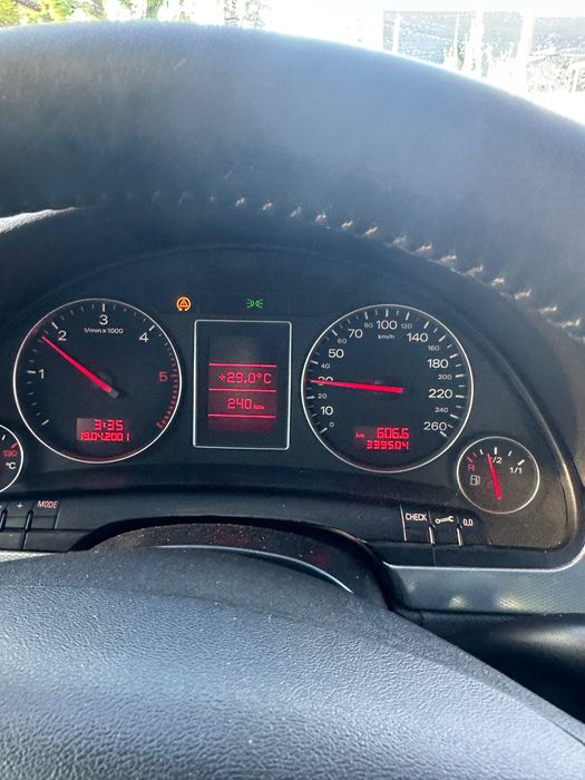 Aydi A4B6 1,9TDI