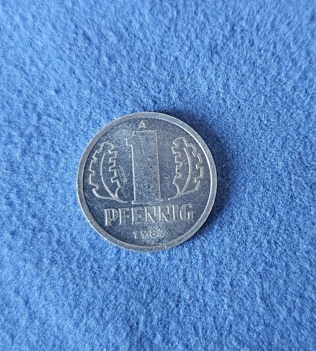 1 Pfrennig NRD moneta z 1987 roku