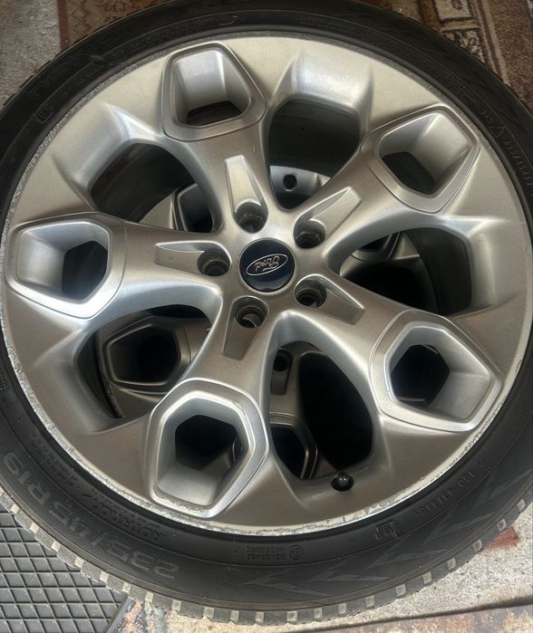 Felgi koła 19 5x108 oryg FORD KUGA 19x8J ET52.5 opony 235/45 R19