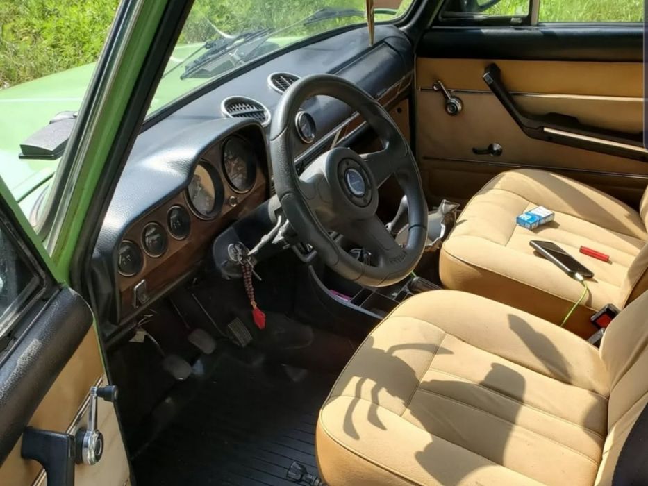 Ваз 2106 в Гарному Стані. Є Центральний замок