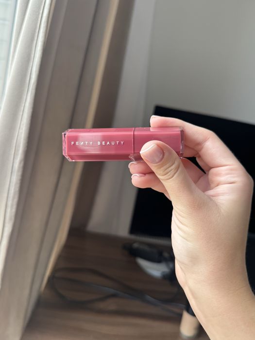 Fenty beauty gloss bomb stix riri blyszczyk