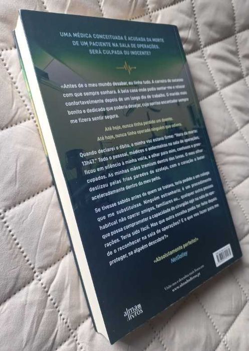 A Cirurgiã - Leslie Wolfe