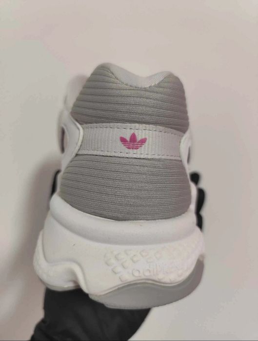 Sapatilhas adidas oztral j