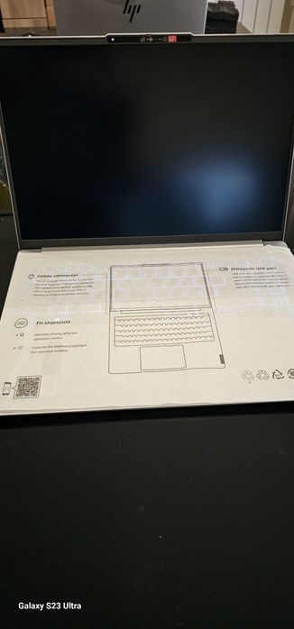 Portátil Lenovo ideaPad Slim 5 16IMH9