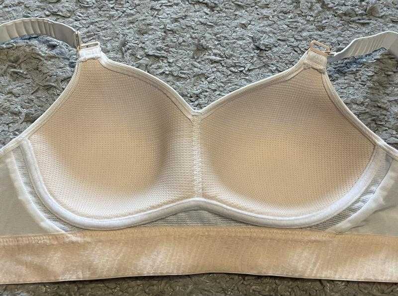 Оригинал.спортивный,новый бюстгальтер triumph triaction hybrid lite