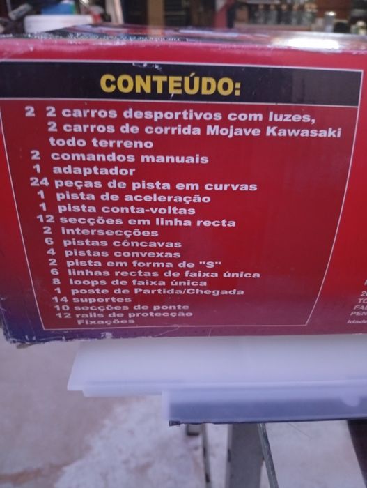 Pista de carrinhos e motos antiga nova