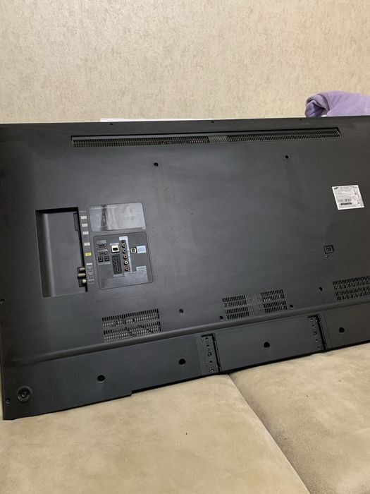 Телевізор.     55 діагональ