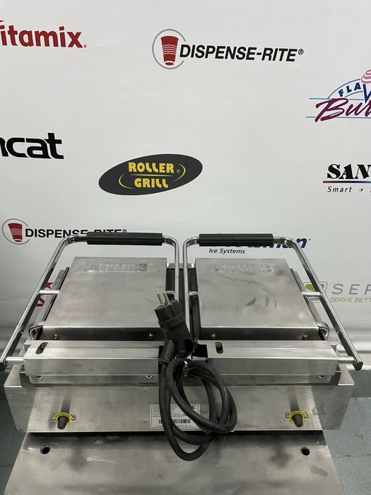 Гриль контактний Buffalo FC384-02